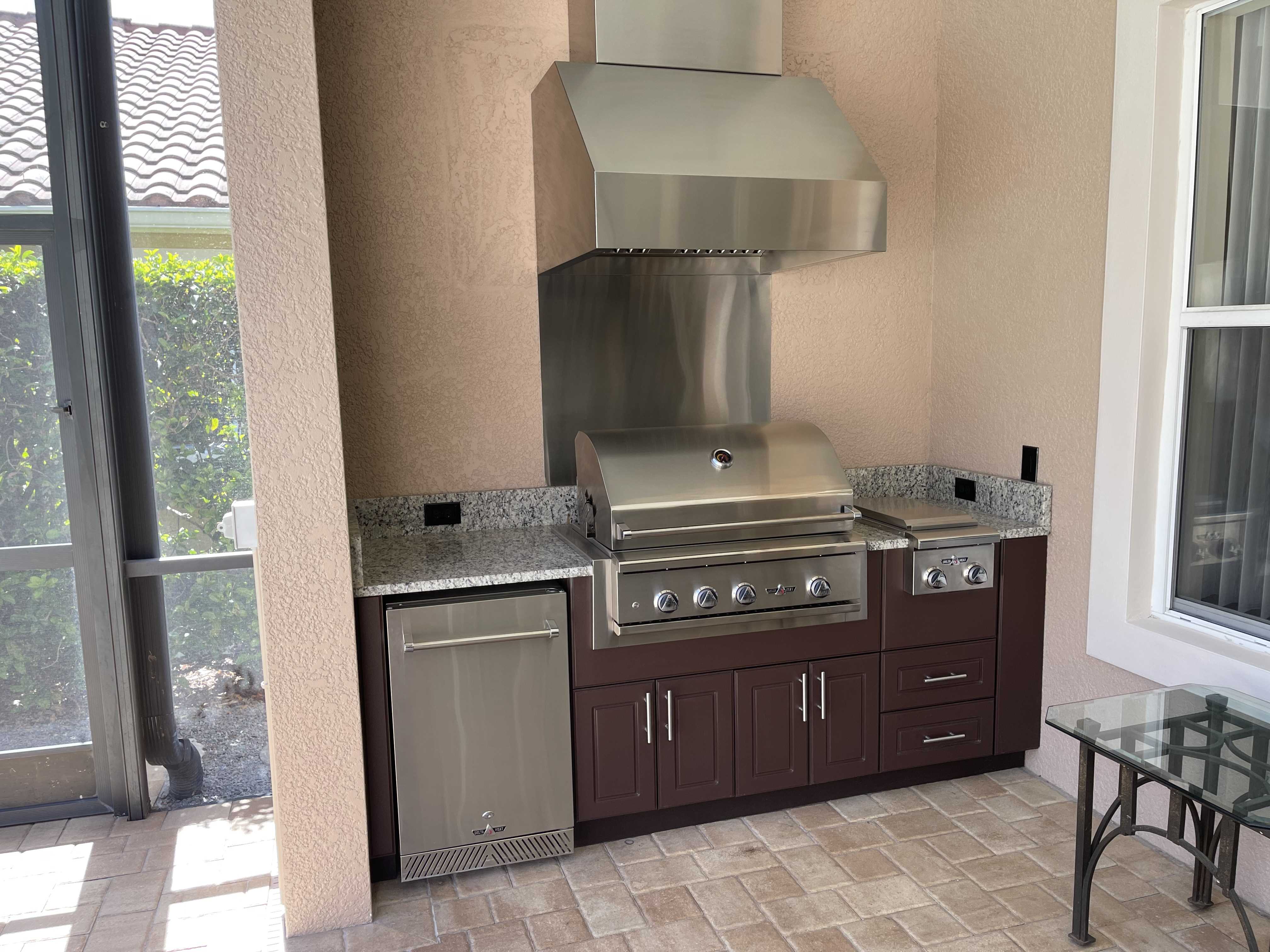 Outdoor kitchen Palm Harbor FL