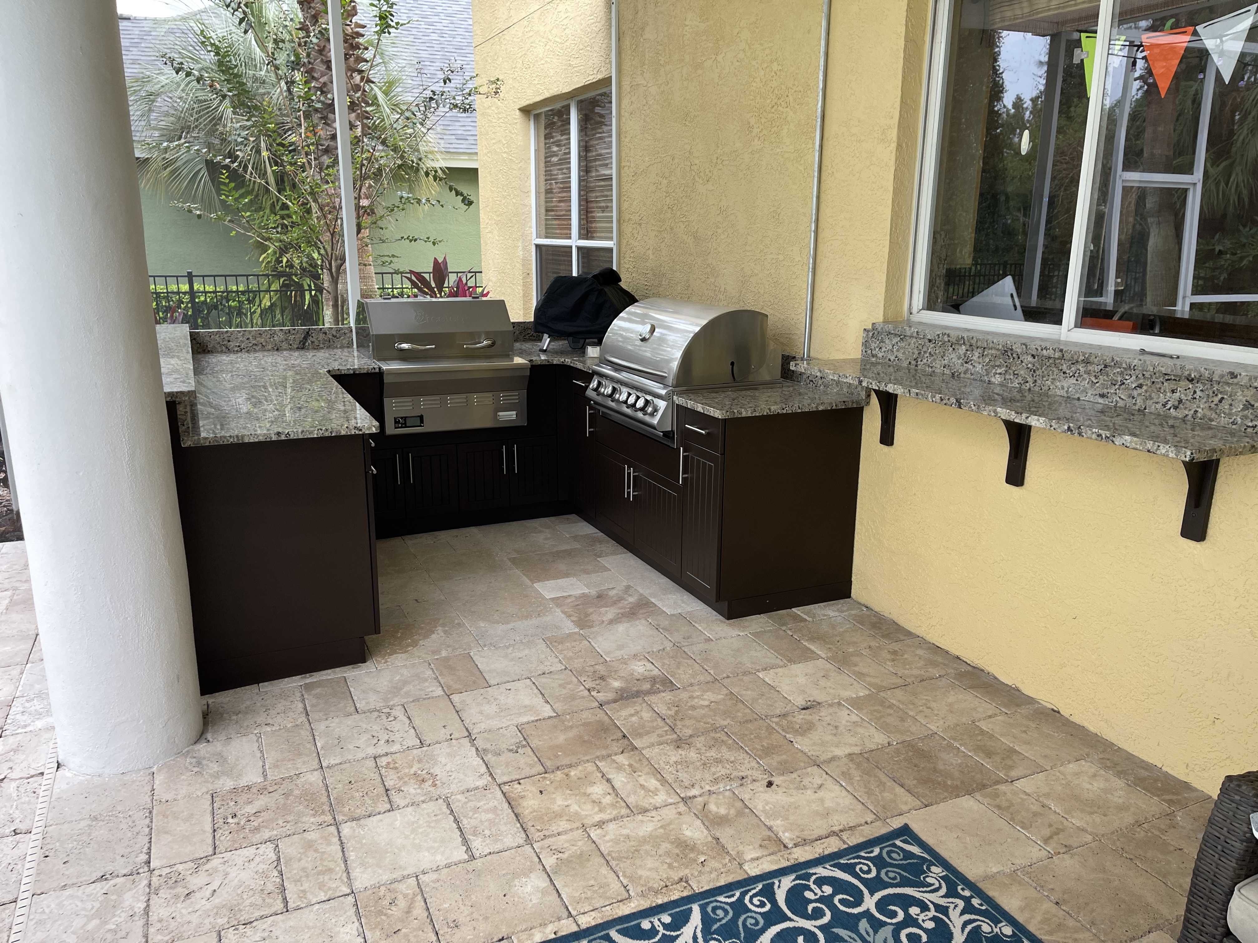 Outdoor kitchen Brandon FL