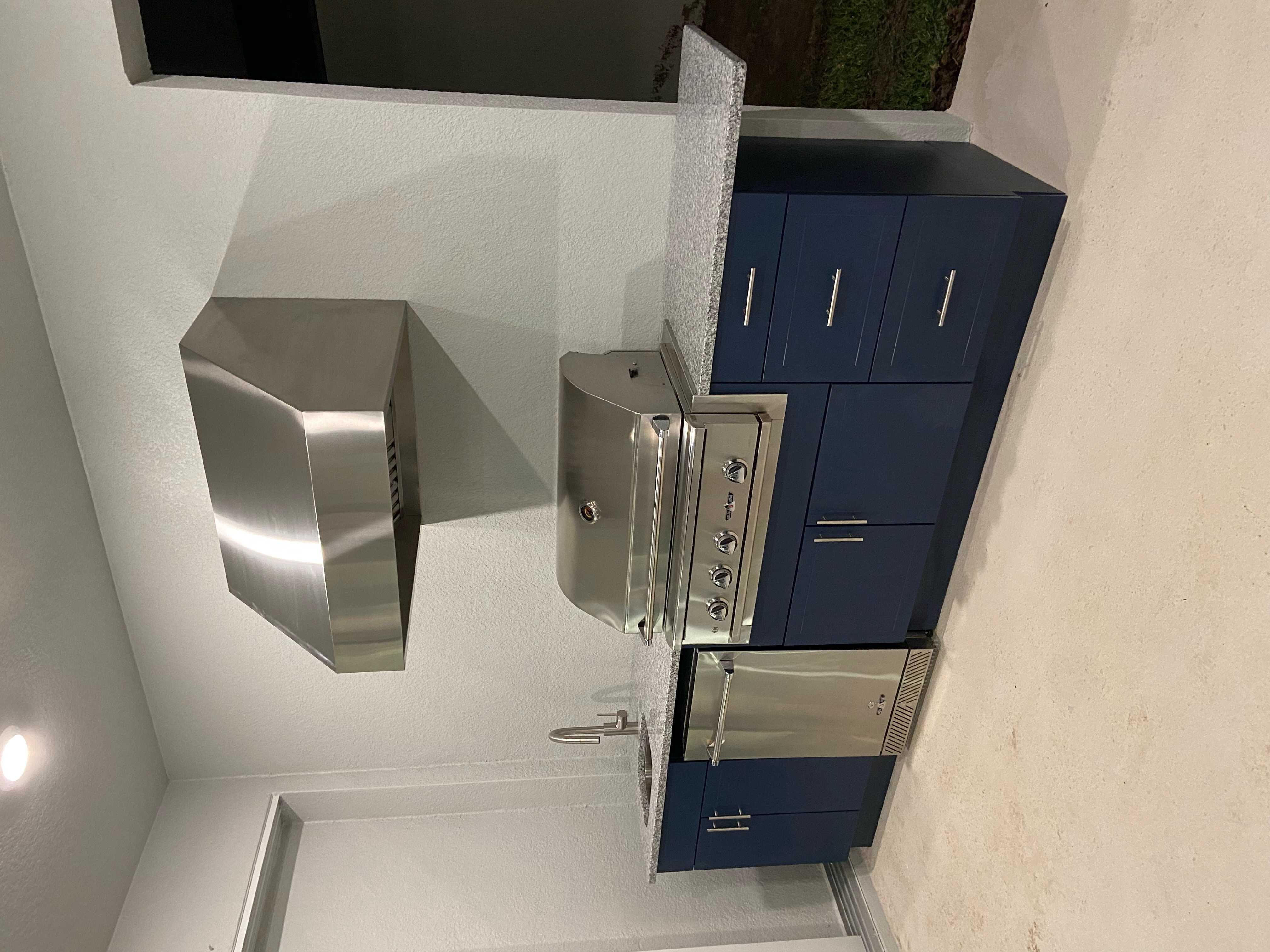 Large outdoor kitchen build Tampa Bay