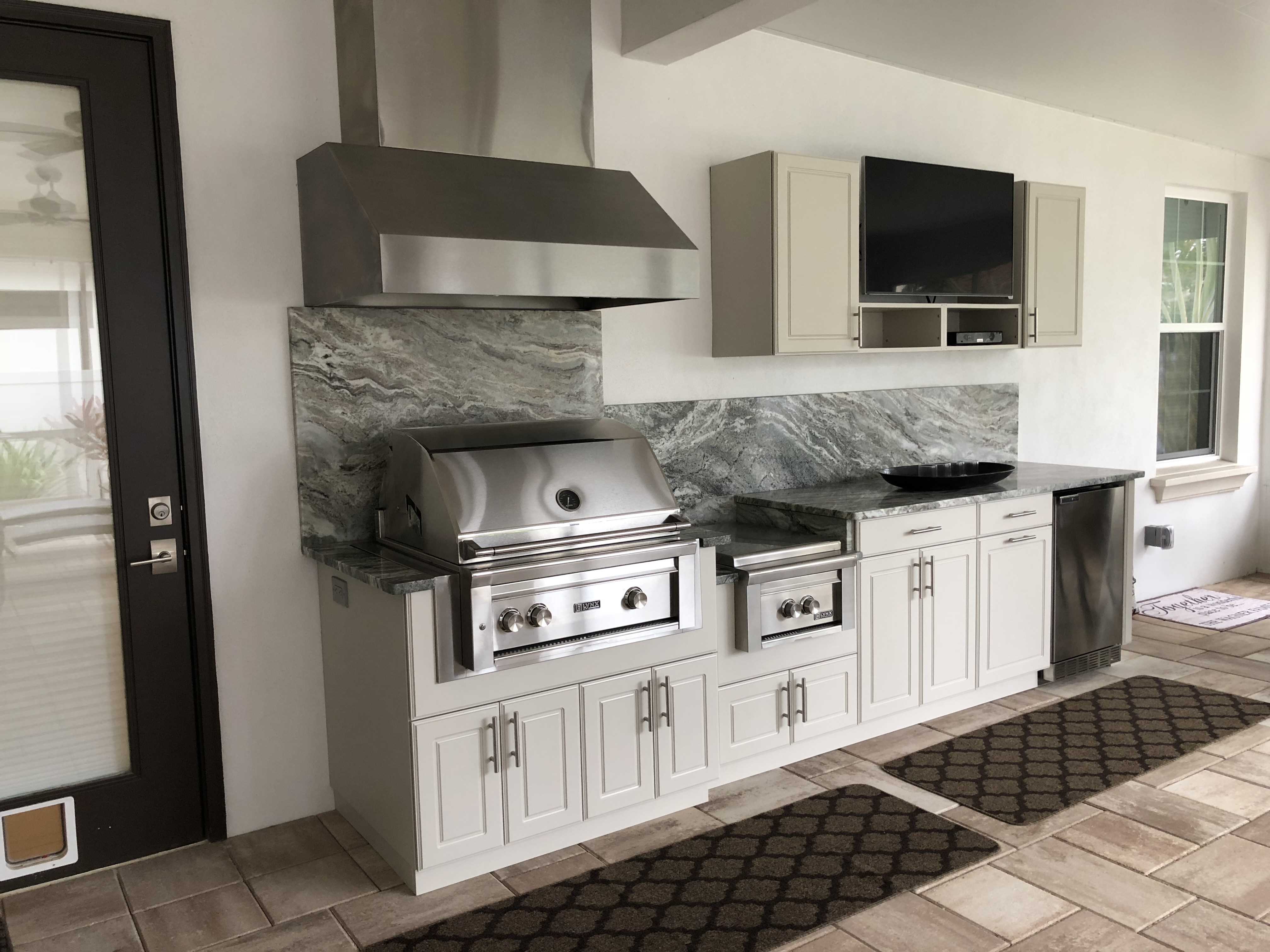Outdoor kitchen Land O Lakes FL